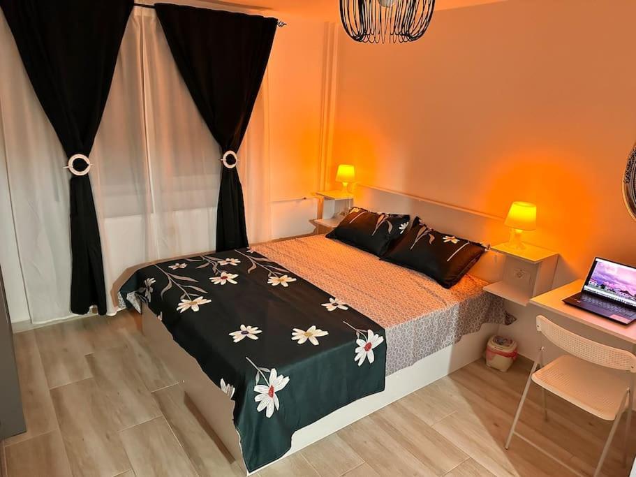Luna Apartament Apartment ทิมิชัวรา ภายนอก รูปภาพ